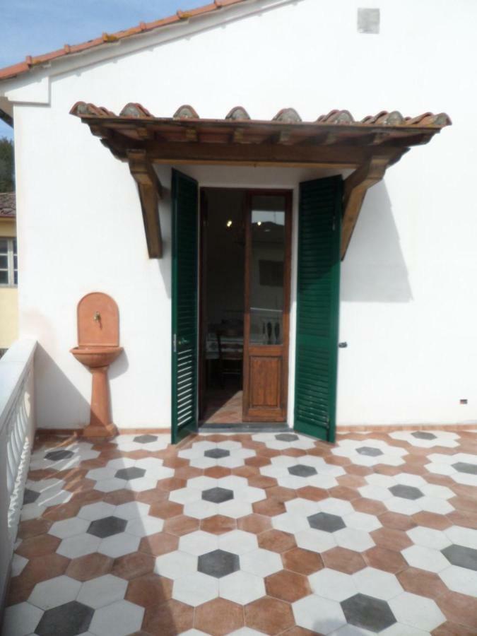 La Terrazza Lägenhet Palaia Exteriör bild